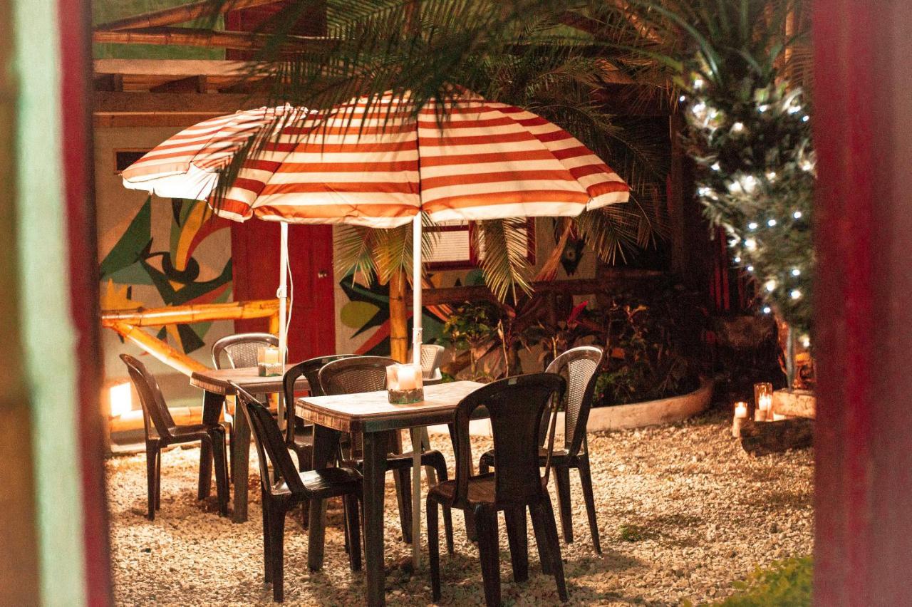 Pop House Hotel Montañita Екстериор снимка